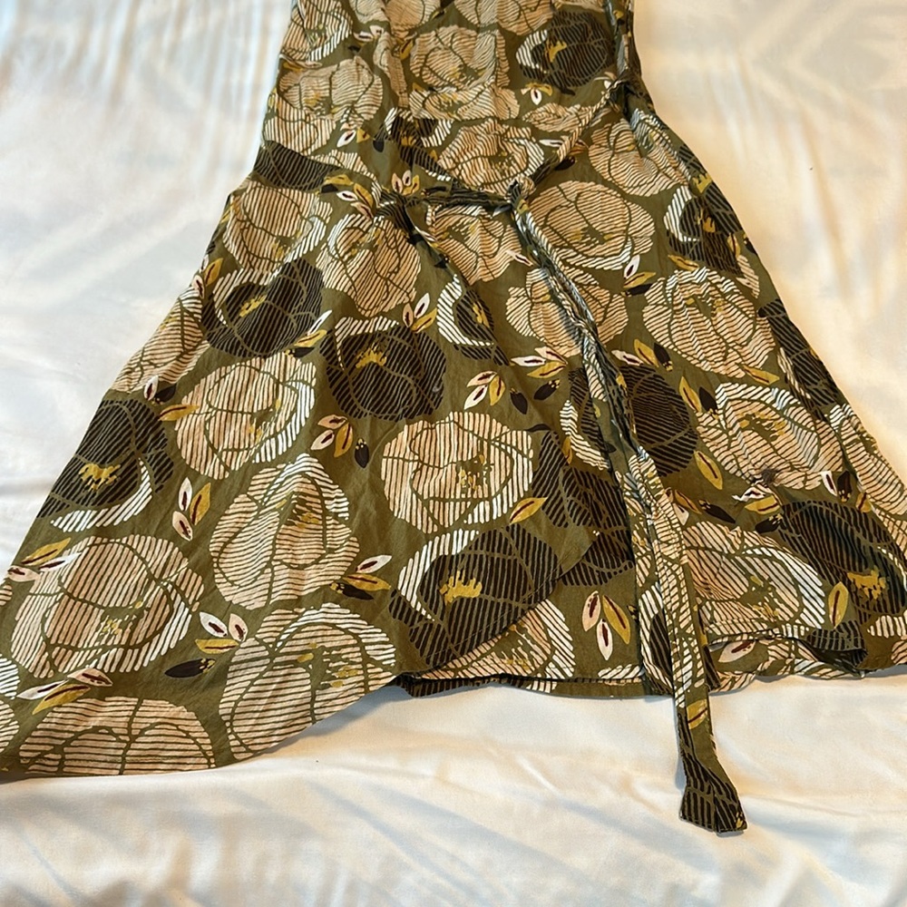 H&M Olive and Beige Wrap Dress Size 4 - Picture 5 of 8